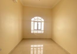Apartment - 2 bedrooms - 3 bathrooms for rent in Al Dafeinah - Asharej - Al Ain