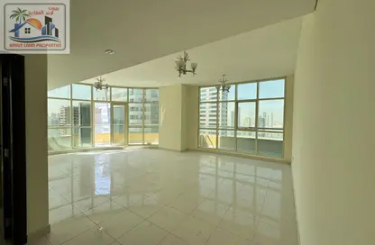 Apartment - 3 Bedrooms - 4 Bathrooms for rent in SG Al Khan Building - Al Khan - Sharjah