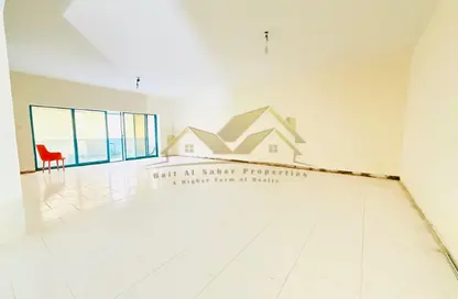 Apartment - 3 Bedrooms - 3 Bathrooms for rent in Mankhool Road - Bur Dubai - Dubai