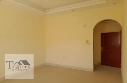 Empty Room image for: Villa - 3 Bedrooms - 5 Bathrooms for sale in Gate Tower 1 - Musheiref - Ajman, Image 1