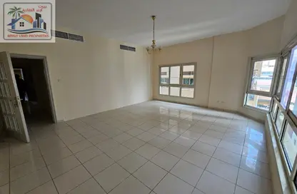 Apartment - 3 Bedrooms - 3 Bathrooms for rent in Al Majaz 1 - Al Majaz - Sharjah