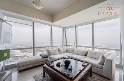 Living Room image for: Apartment - 2 Bedrooms - 3 Bathrooms for sale in Ocean Heights - Dubai Marina - Dubai, Image 1
