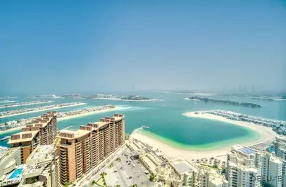 Water View image for: Apartment - 1 Bedroom - 1 Bathroom for rent in The Palm Tower - Palm Jumeirah - Dubai, Image 1
