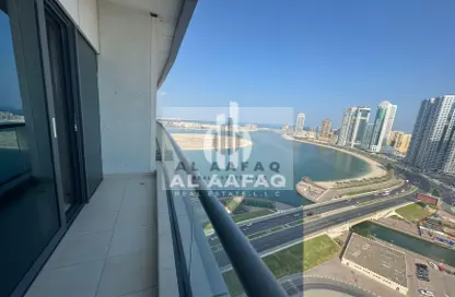 Apartment - 2 Bedrooms - 4 Bathrooms for rent in Beach Tower 2 - Al Khan Lagoon - Al Khan - Sharjah