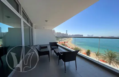 Apartment - 2 Bedrooms - 1 Bathroom for rent in Azure Residences - Palm Jumeirah - Dubai