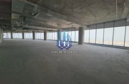 Half Floor - Studio - 4 Bathrooms for rent in Addax port office tower - City Of Lights - Al Reem Island - Abu Dhabi