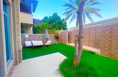 Villa - 4 Bedrooms - 6 Bathrooms for rent in Al Yass Tower - Emaar 6 Towers - Dubai Marina - Dubai