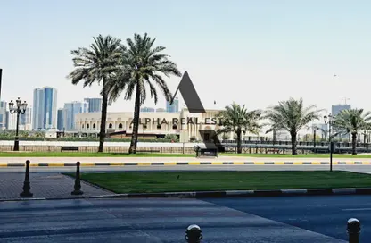 صالة عرض - استوديو - 2 حمامات للايجار في برج ريفيرا - المجاز 3 - المجاز - الشارقة