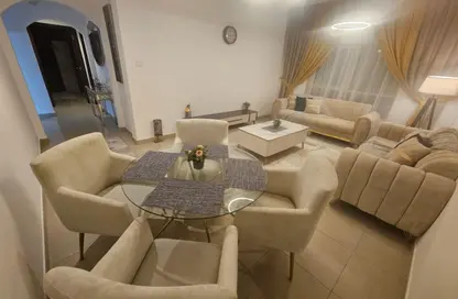 Apartment - 2 Bedrooms - 3 Bathrooms for rent in Rose Tower 1 - Rose Tower - Al Khan - Sharjah