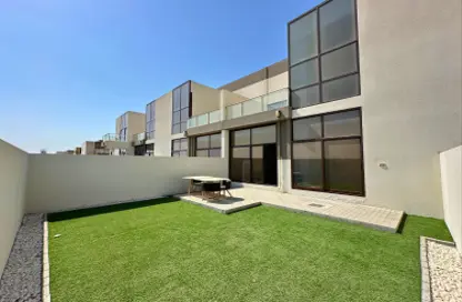 تاون هاوس - 3 غرف نوم - 4 حمامات للايجار في سينسز - المنطقة 11 - مدينة الشيخ محمد بن راشد - دبي