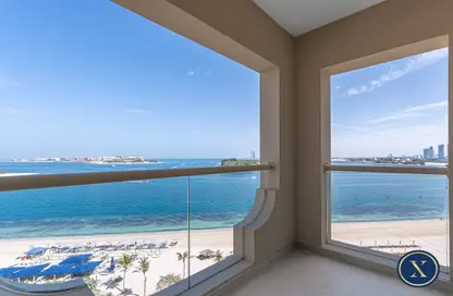 Apartment - 2 Bedrooms - 3 Bathrooms for sale in Al Sultana - Shoreline Apartments - Palm Jumeirah - Dubai