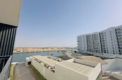Apartment - Studio - 1 Bathroom for rent in Waters Edge - Yas Island - Abu Dhabi