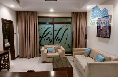Living Room image for: Apartment - 1 Bedroom - 2 Bathrooms for rent in Al Barsha 1 - Al Barsha - Dubai, Image 1