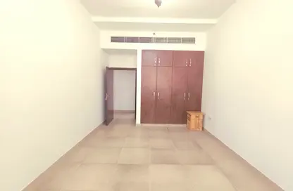 شقة - 2 غرف نوم - 3 حمامات للايجار في منخول - بر دبي - دبي