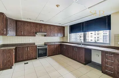 Apartment - 2 Bedrooms - 3 Bathrooms for sale in East Heights 3 - Business Bay - Dubai
