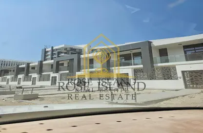 Townhouse - 3 Bedrooms - 4 Bathrooms for sale in The Gate - Masdar City - Abu Dhabi