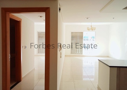 Ready to move , Nice layout , Spacious &,Bright , Elegant design