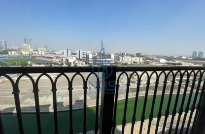 شقة - 2 غرف نوم - 3 حمامات للايجار في مساكن القناه المائية - مدينة دبي الرياضية - دبي
