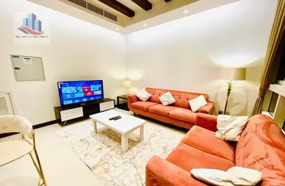 Living Room image for: Apartment - 1 Bedroom - 2 Bathrooms for rent in Al Rifa'a - Mughaidir - Sharjah, Image 1