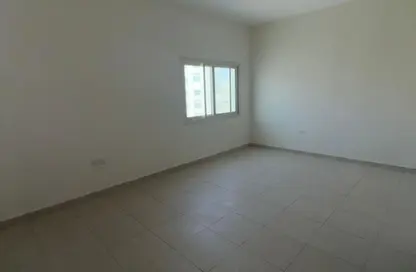 Apartment - 1 Bedroom - 2 Bathrooms for rent in Al Butina - Sharjah