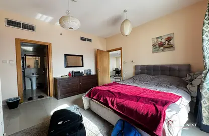 Apartment - 1 Bedroom - 2 Bathrooms for rent in Green Park - Jumeirah Village Triangle - Dubai