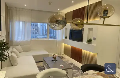 Living Room image for: Apartment - 2 Bedrooms - 2 Bathrooms for sale in New Dubai Gate 1 - Lake Elucio - Jumeirah Lake Towers - Dubai, Image 1