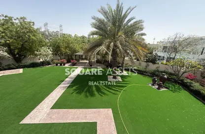 Villa - 4 Bedrooms - 5 Bathrooms for rent in Meadows 9 - Meadows - Dubai
