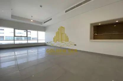 Empty Room image for: Apartment - 2 Bedrooms - 3 Bathrooms for rent in Al Seef - Al Raha Beach - Abu Dhabi, Image 1