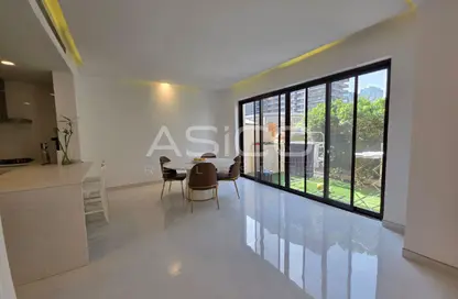 Villa - 4 Bedrooms - 5 Bathrooms for rent in Bloomingdale Townhouses - Bloomingdale - Dubai Sports City - Dubai