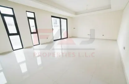 Townhouse - 3 Bedrooms - 5 Bathrooms for sale in Zinnia - The Roots DAMAC Hills 2 - Damac Hills 2 - Dubai