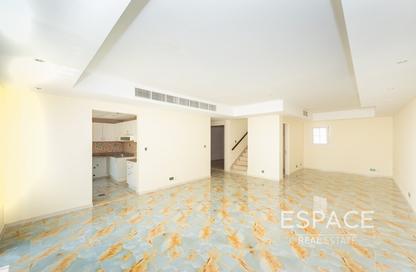 Townhouse - 3 Bedrooms - 2 Bathrooms for sale in Springs 14 - The Springs - Dubai