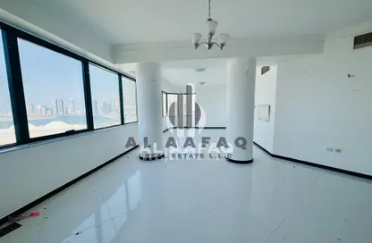 Apartment - 3 Bedrooms - 4 Bathrooms for rent in Al Taawun Street - Al Taawun - Sharjah