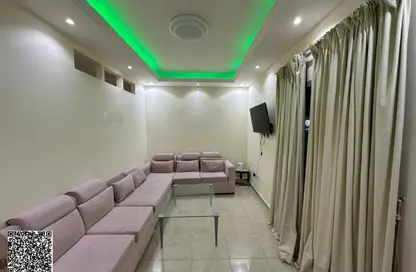 شقة - 1 حمام للبيع في برج الكورنيش - طريق كورنيش عجمان - عجمان