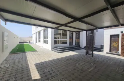 Villa - 4 Bedrooms - 6 Bathrooms for rent in Hoshi 1 - Hoshi - Al Badie - Sharjah