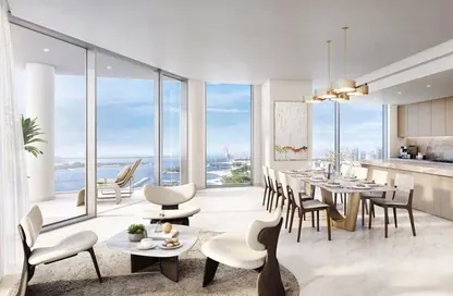 Living / Dining Room image for: Apartment - 4 Bedrooms - 5 Bathrooms for sale in Palm Beach Towers 2 - Palm Beach Towers - Palm Jumeirah - Dubai, Image 1