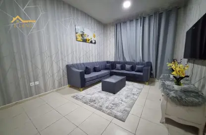 Apartment - 1 Bedroom - 2 Bathrooms for rent in Jasmine Towers - Garden City - Ajman