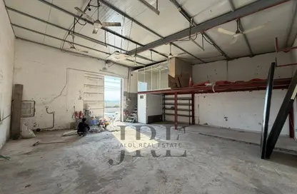 مستودع - استوديو - 1 حمام للايجار في المنطقة الصناعية رقم 17 - المنطقة الصناعية بالشارقة - الشارقة مستودع - استوديو - 1 حمام للايجار في المنطقة الصناعية رقم 17 - المنطقة الصناعية بالشارقة - الشارقة