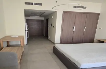 شقة - 1 حمام للايجار في عزيزي فاريشتا - الفرجان - دبي