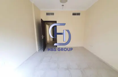 شقة - غرفة نوم - 2 حمامات للايجار في الثاني مويلح - تجارية مويلح - الشارقة شقة - غرفة نوم - 2 حمامات للايجار في الثاني مويلح - تجارية مويلح - الشارقة