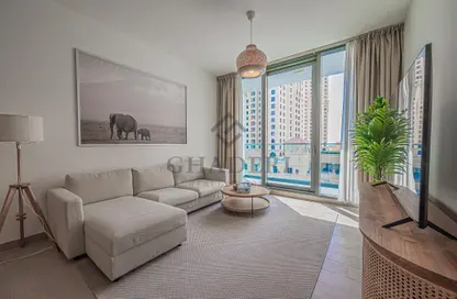 Apartment - 1 Bedroom - 5 Bathrooms for rent in LIV Residence - Dubai Marina - Dubai