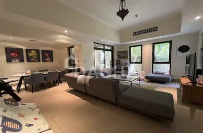 Apartment - 2 Bedrooms - 3 Bathrooms for sale in Miska 5 - Miska - Old Town - Downtown Dubai - Dubai