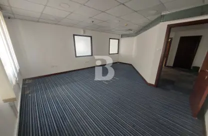 Office Space - Studio for rent in City Center Building - Hamdan Street - Abu Dhabi