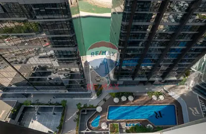 شقة - 2 غرف نوم - 2 حمامات للايجار في راديانت سكوير - مدينة الأضواء - جزيرة الريم - أبوظبي