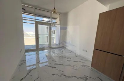 Apartment - 1 Bedroom - 1 Bathroom for sale in Oasis Residences - Masdar City - Abu Dhabi