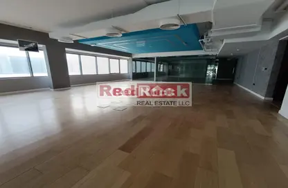 Office Space - Studio - 5 Bathrooms for rent in Al Manara - Dubai