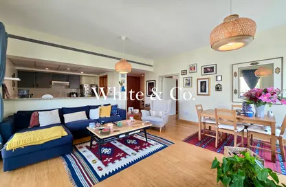 شقة - غرفة نوم - 1 حمام للايجار في الألكا 3 - الألكا - جرينز - دبي