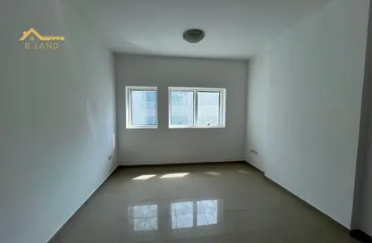 Apartment - 1 Bedroom - 2 Bathrooms for rent in Al Khan Lagoon - Al Khan - Sharjah