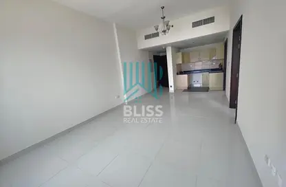 شقة - 2 غرف نوم - 3 حمامات للبيع في مساكن النخبة رقم 1 - مساكن النخبة الرياضية - مدينة دبي الرياضية - دبي