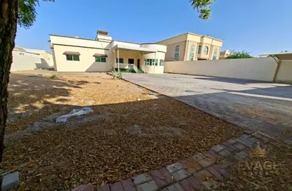 Villa - 3 Bedrooms - 4 Bathrooms for sale in Al Hamidiya 1 - Al Hamidiya - Ajman
