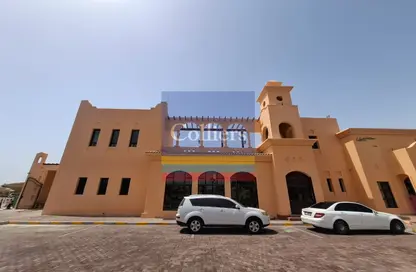 Retail - Studio - 1 Bathroom for rent in Sas Al Nakheel Village - Sas Al Nakheel - Abu Dhabi